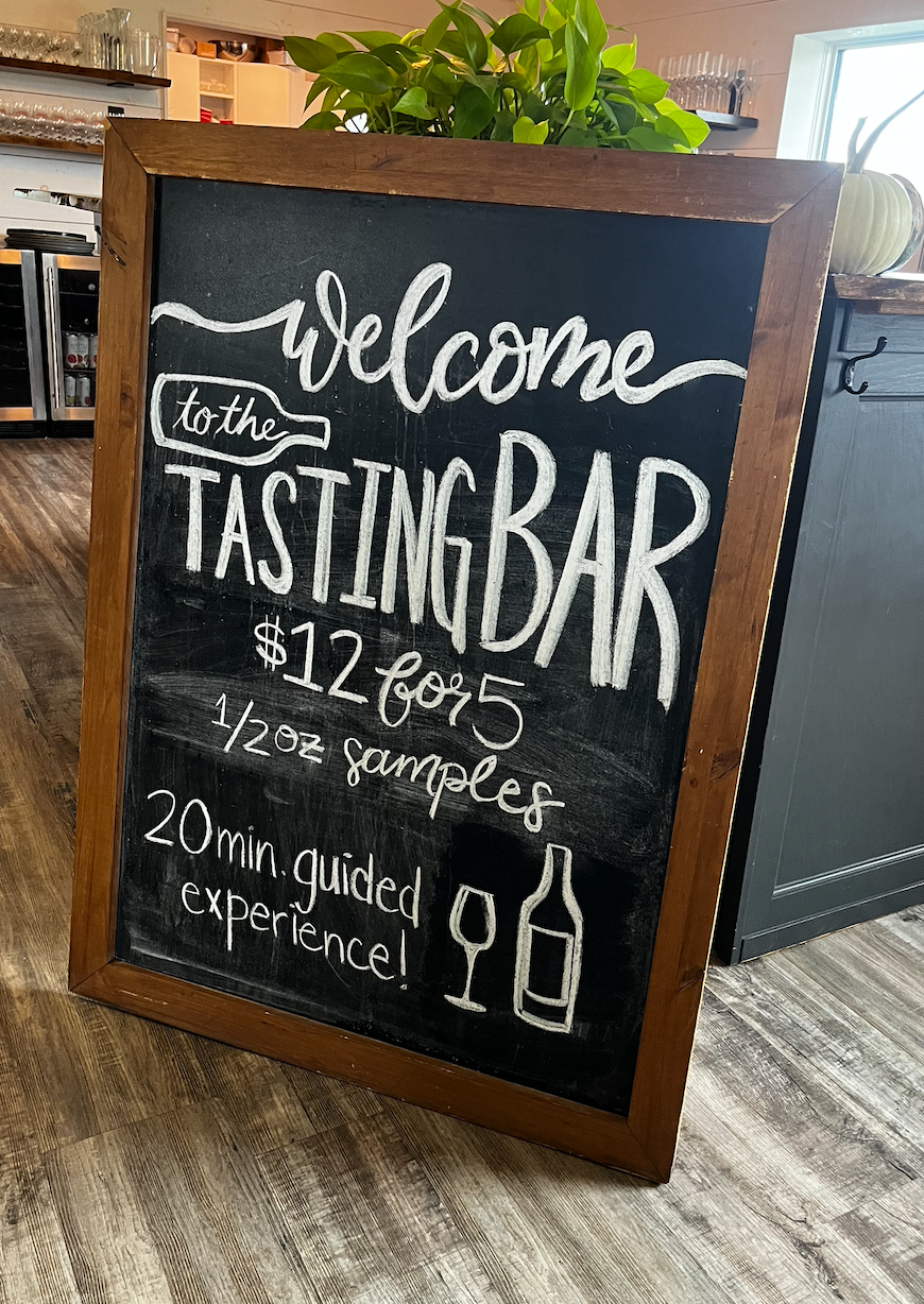 Georgian Hills Vineyards Tasting Bar